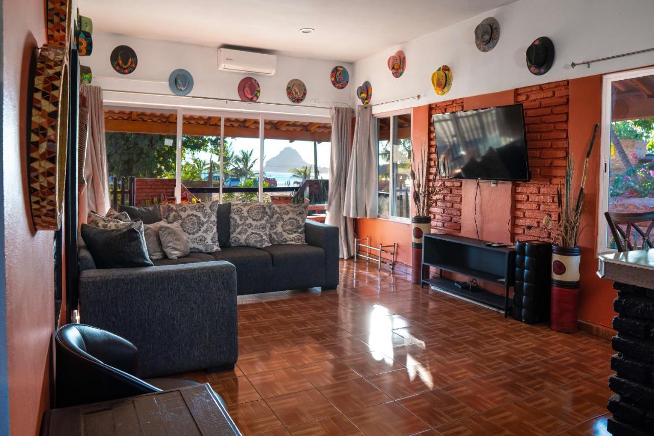 Casa Belen - Beautiful Beach View Home On Stone Island Isla La Piedra Exterior foto